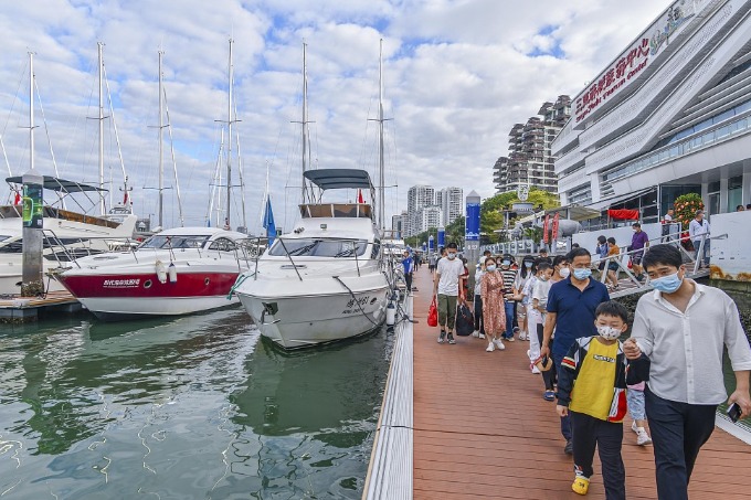 Seaside cities popular with this year's <em>gaokao</em> sitters