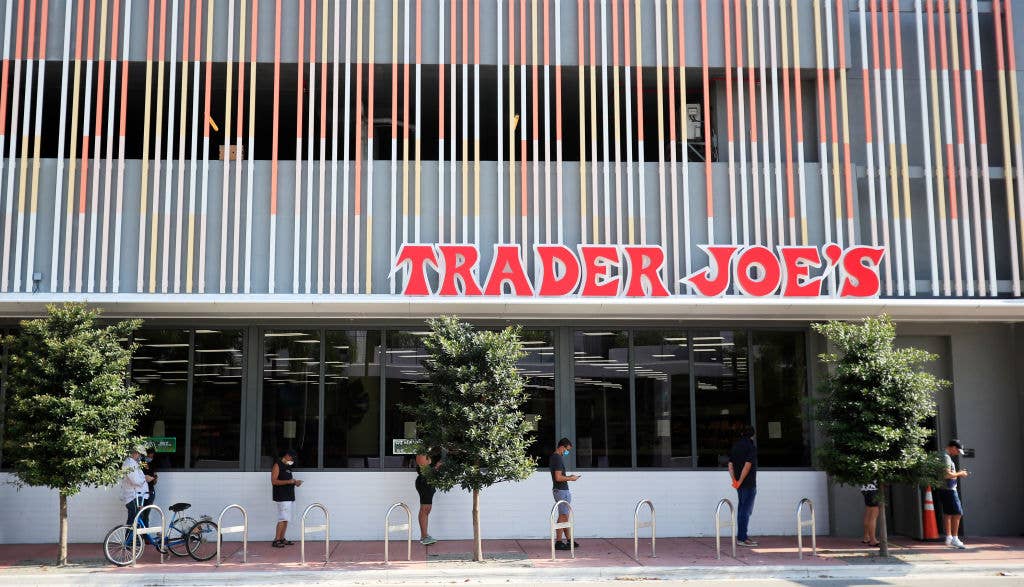 What's Vegan at Trader Joe's? The 17 Best Vegan Products to Buy