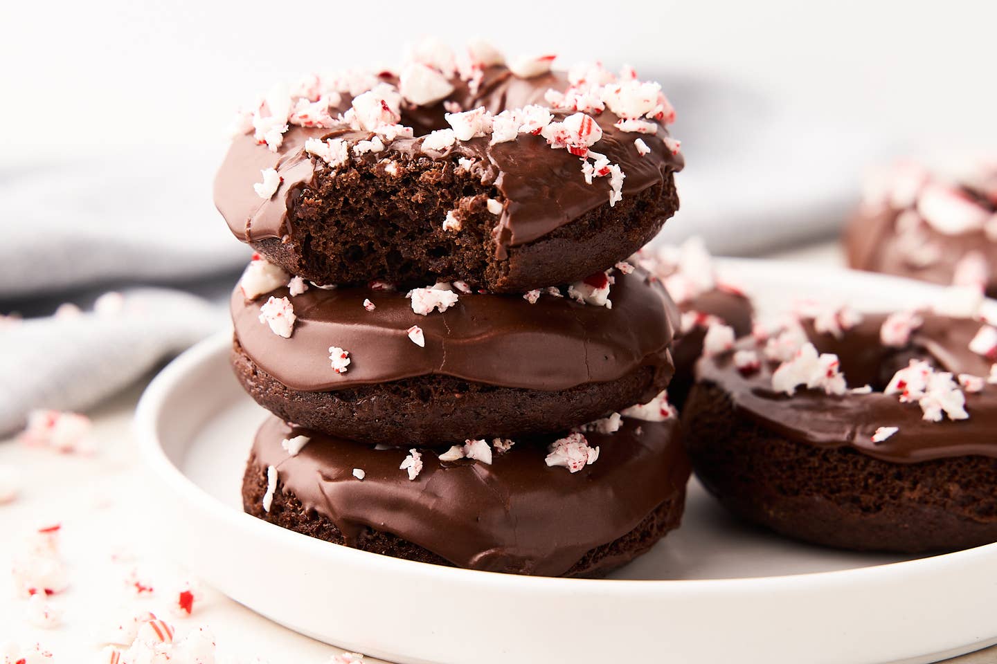 attachment-Vegan Chocolate Peppermint Donuts 04