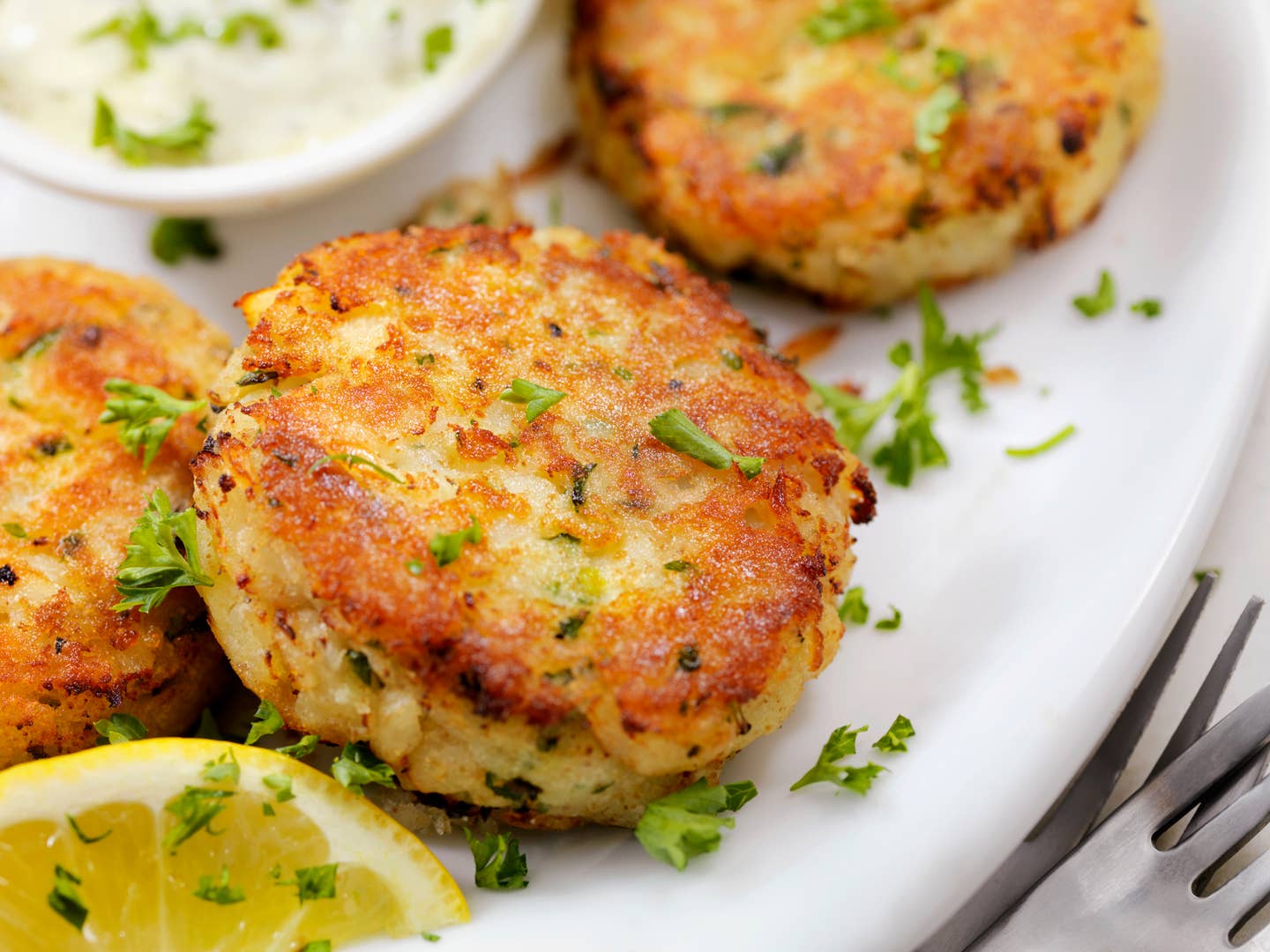 Crispy Golden Vegan Crab Cakes